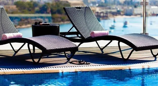 Labranda Rocca Nettuno سليمة