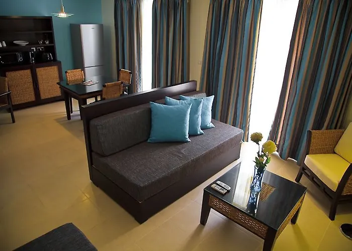 Labranda Rocca Nettuno 4*